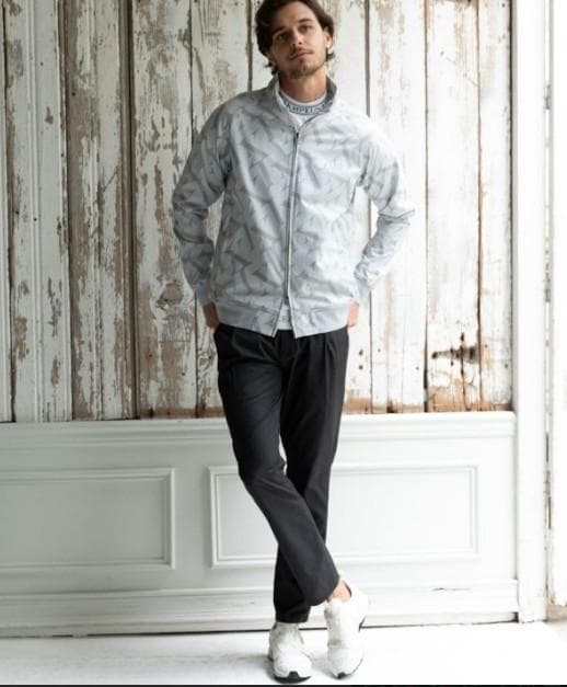 【新品】LUXEAKMPLUS 総柄ブリーザフルジップブルゾン　グレー L