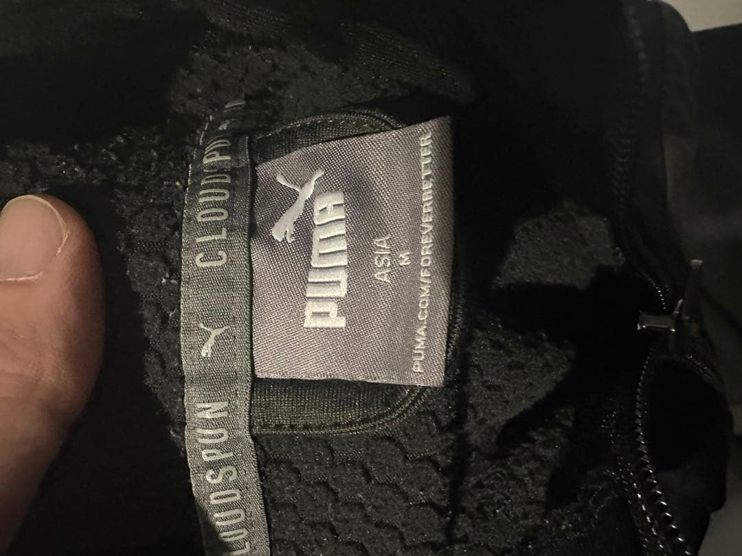 PUMA フード付きジャージ上下セット ブラック/グレー