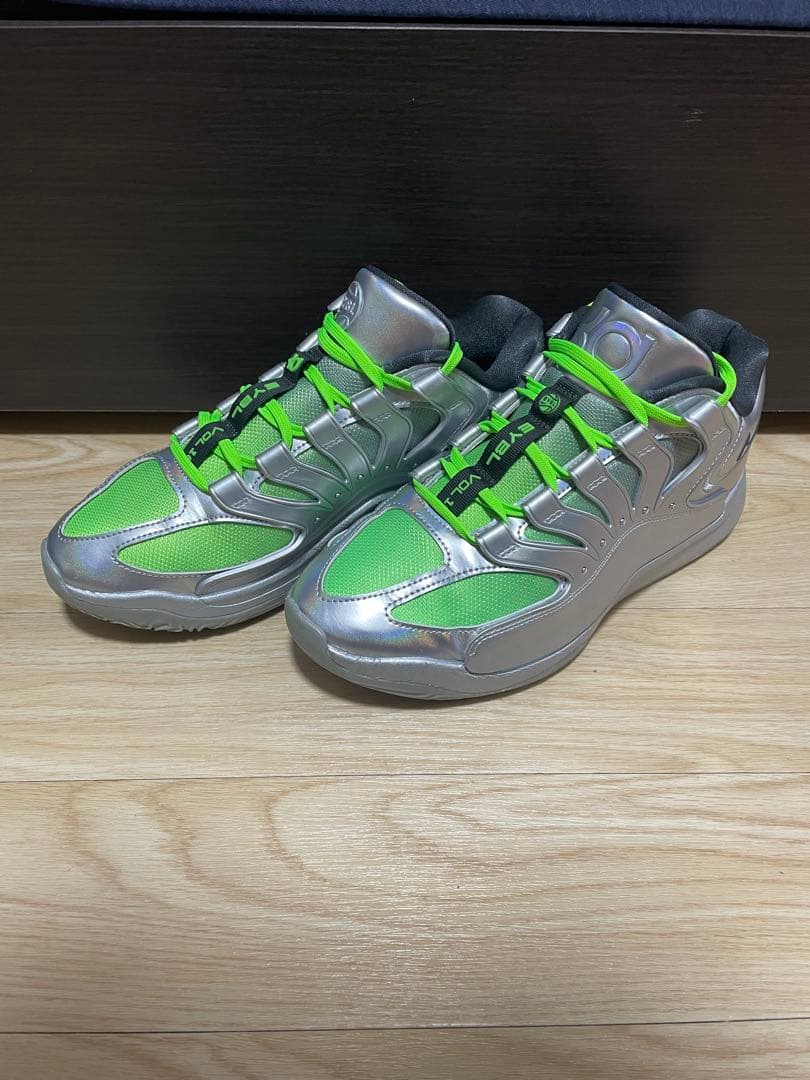 シューズ(男性用) KD18 27.0