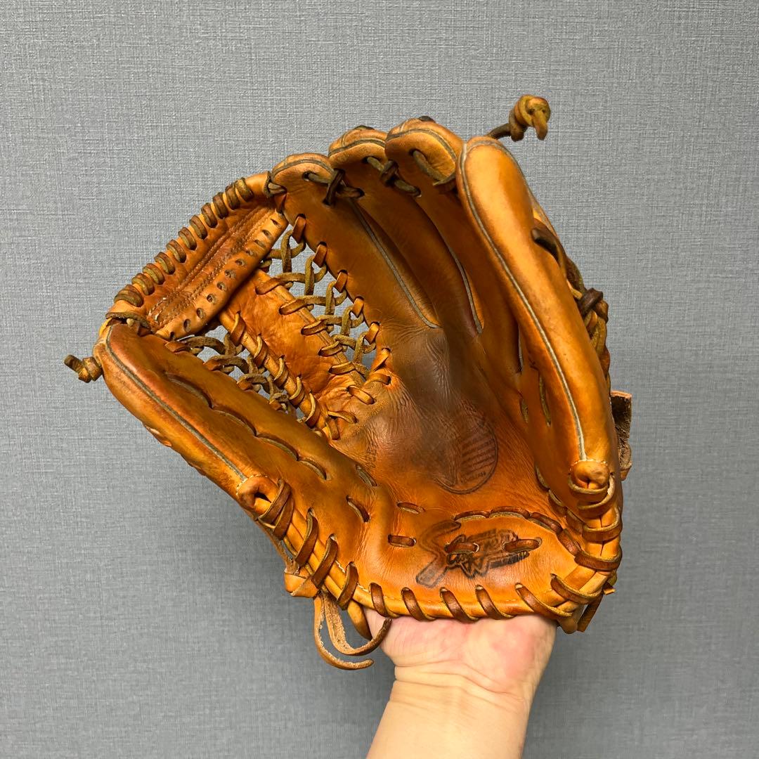 1143 スラッガー 型抜群 即戦力 軟式 内野手用グローブ