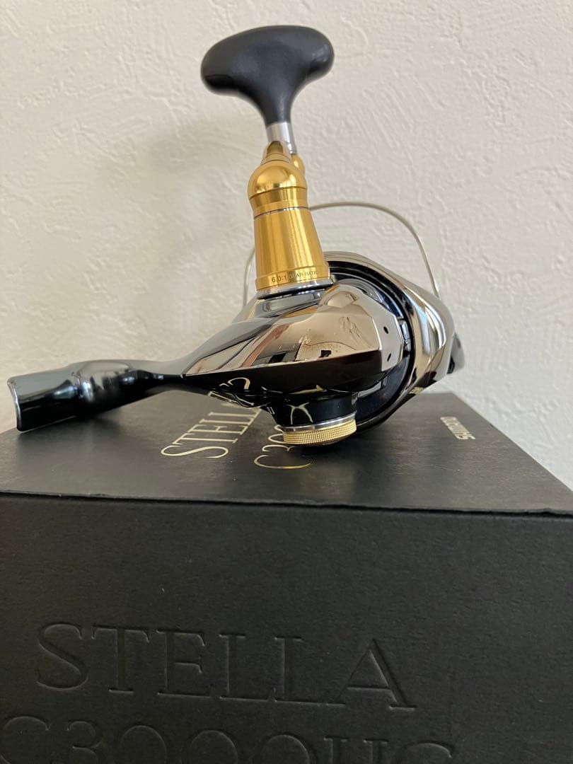 【極美品】SHIMANO STELLA C3000HG #10ステラ 2500