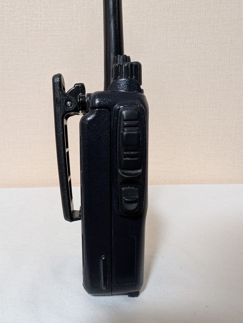 八重洲無線 デジタル簡易無線 5W 登録局 XR7200 SR720同等品 1台