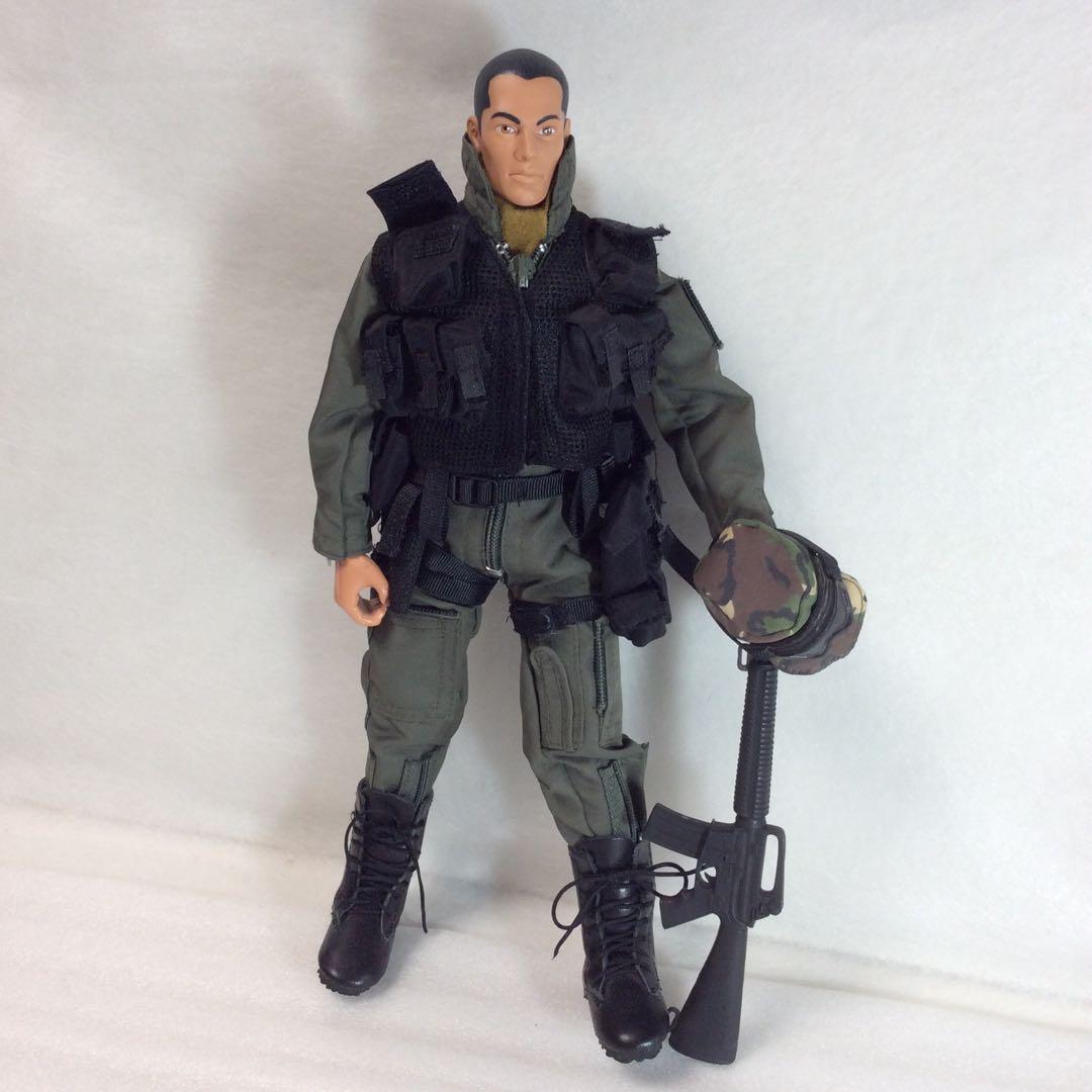 GI.ジョー フィギュア ライフル付き