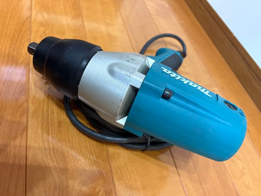 マキタ　350N インパクトレンチ　TW0350