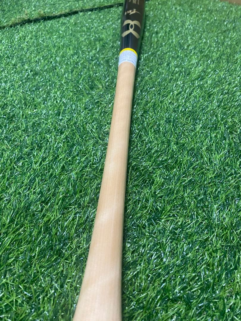 Kuro柳田悠岐モデル 84cm 890g 硬式木製バット イエローバーチ