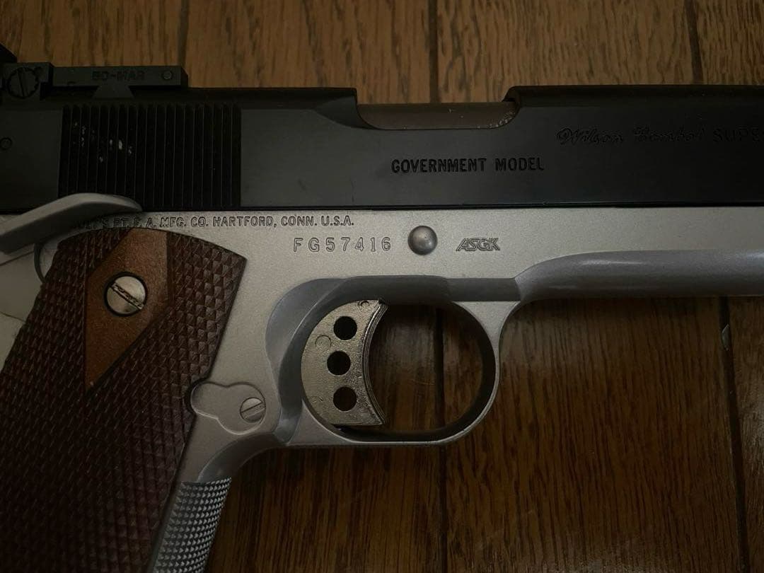 コルトM1911 MK Ⅳ 東京マルイエクストリーム　ガス エアガン　3点セット