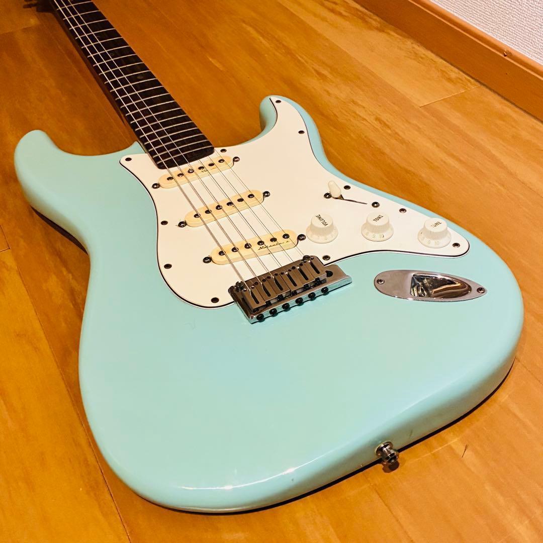 Fender American Deluxe Stratocaster 確認済