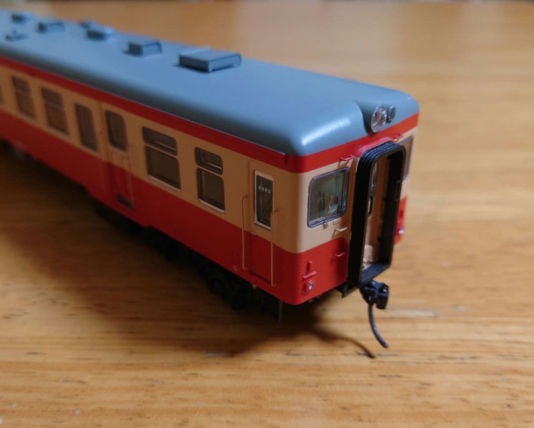 トラムウェイ キハ25 朱・クリーム塗装 DT19 動力なし