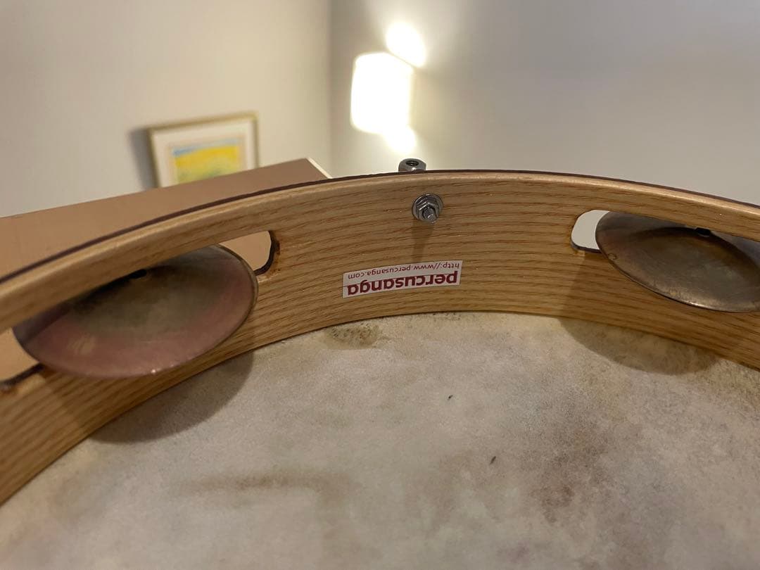 とても軽い「Percusanga」のパンデイロ