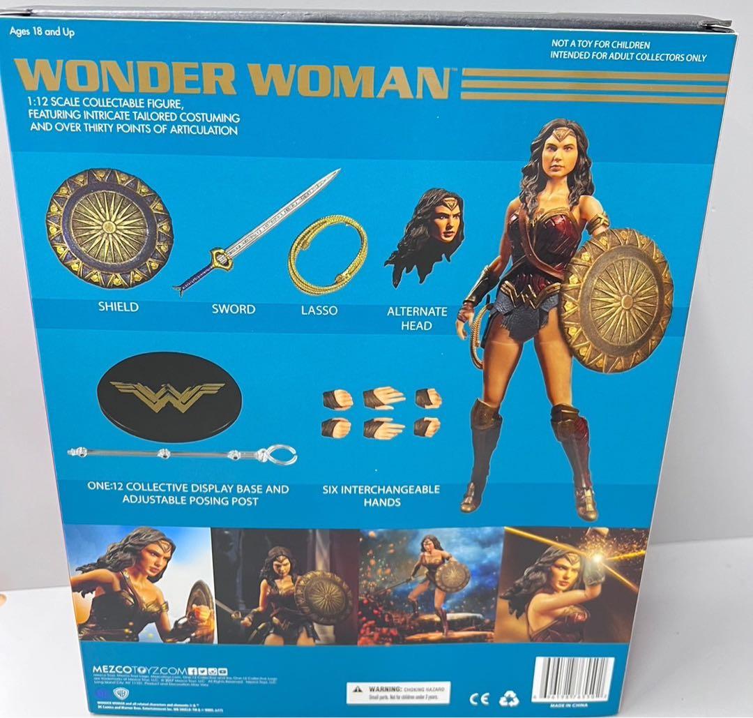 メズコ　Mezco ONE:12 Wonder woman ワンダーウーマン