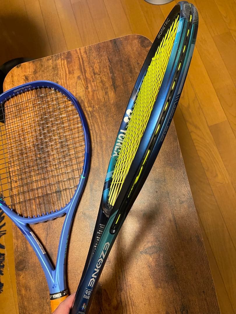 YONEX ezone 98 tour (315g)新旧2本セット G3