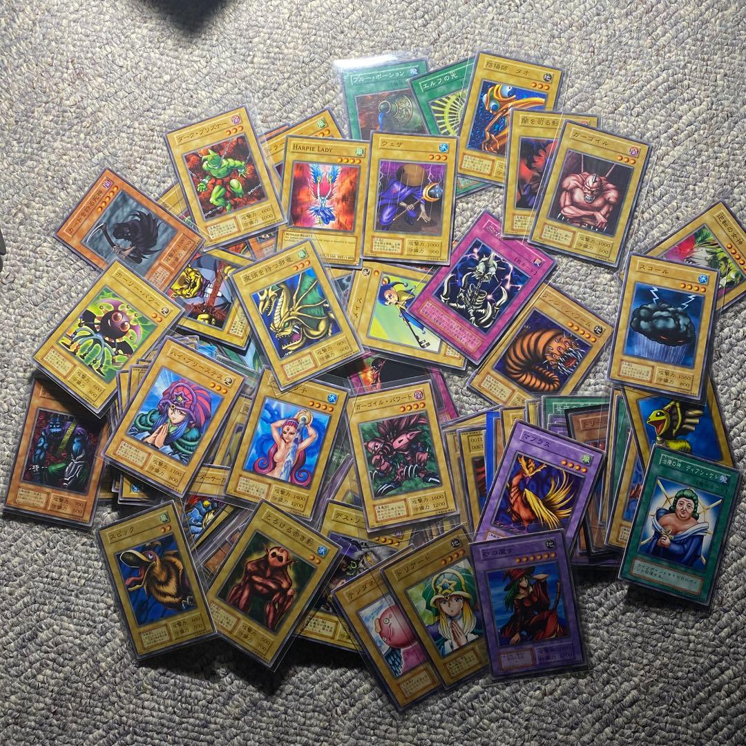 遊戯王　レッドアイズブラックメタルドラゴン　未開封パック　他