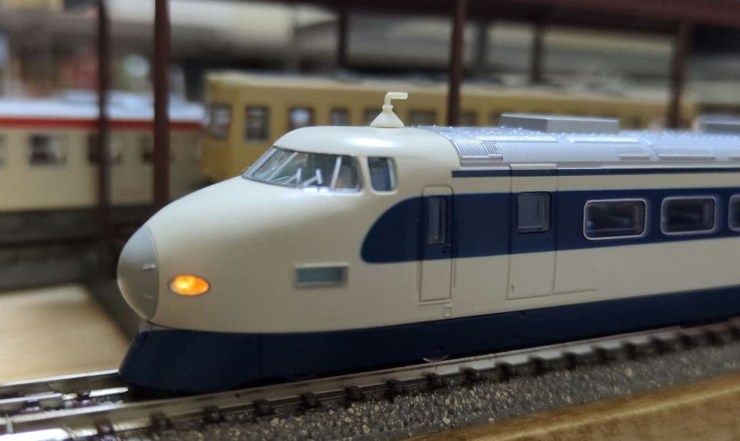 鉄道模型 新幹線 1000形 B編成 4両