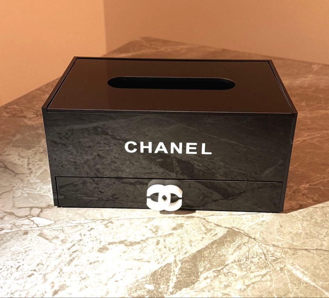 シャネル　CHANEL ノベルティ　ティッシュケース　アクリル　コスメ　非売品