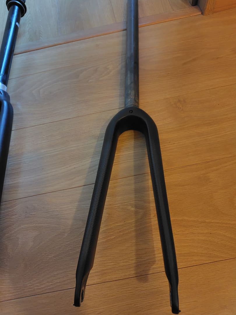 tern surge 520 フレーム　カーボンフォーク付き