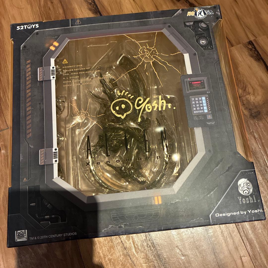 52TOYS エイリアン フィギュア Yoshiデザイン