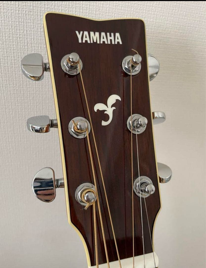 YAMAHA ヤマハ　FG830 アコースティックギター　カポ、チューナー付き