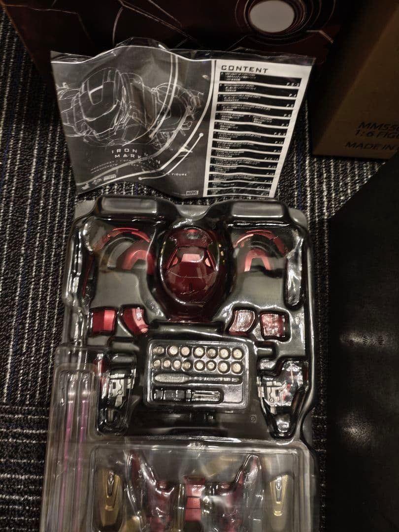 キ*グ様 ホットトイズ　ムービー・マスターピース　ダイキャスト　アイアンマン　マ