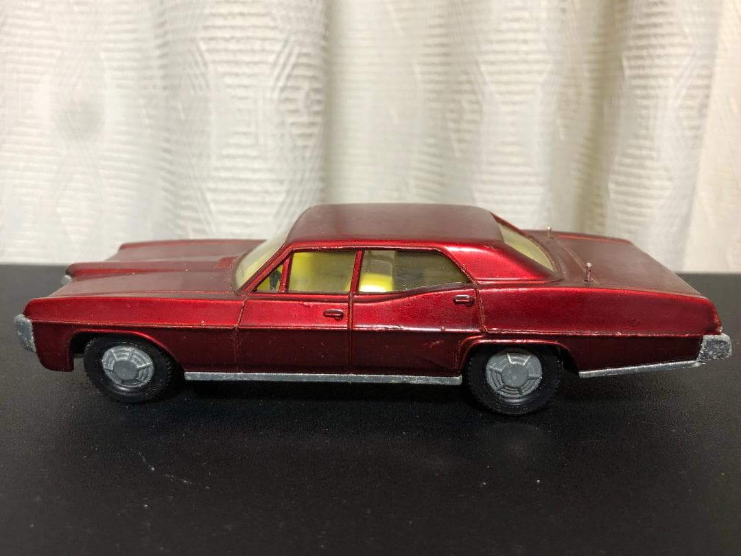 【元箱付・激レア】ディンキー 173 ポンティアック パリジェンヌ アンテナ可動