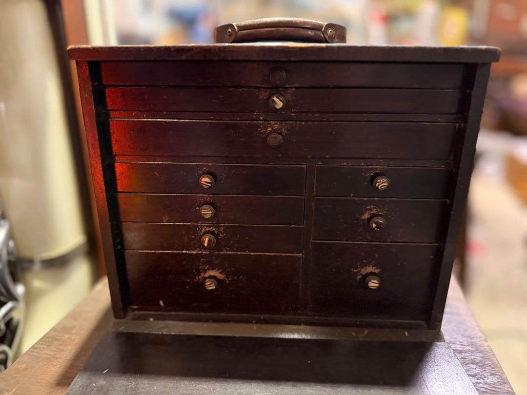 大正時代からの歯医者さん宅〜デンタルボックス(道具入れ)