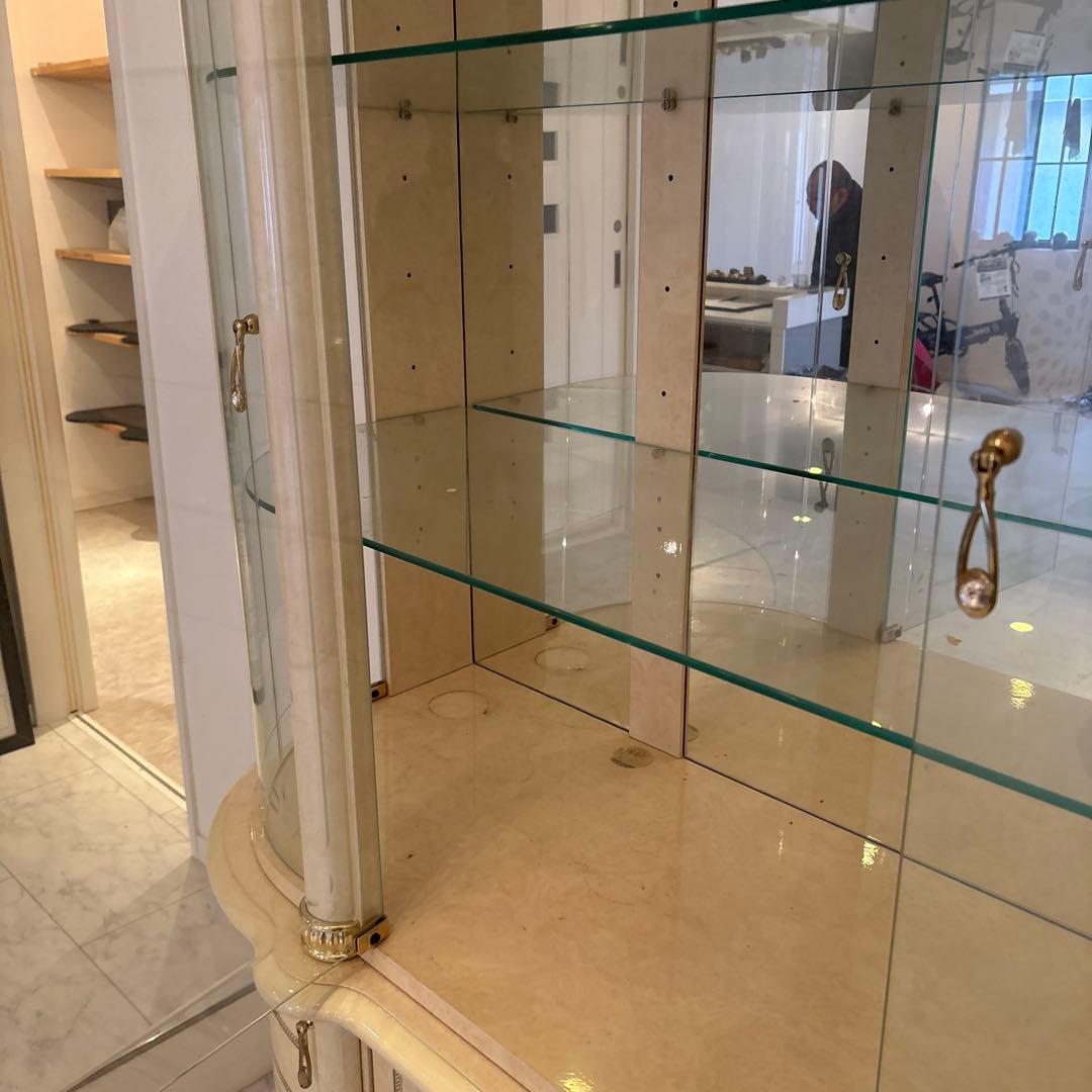 イタリア家具　Saltarelli Mobili(サルタレッリモビリ)社