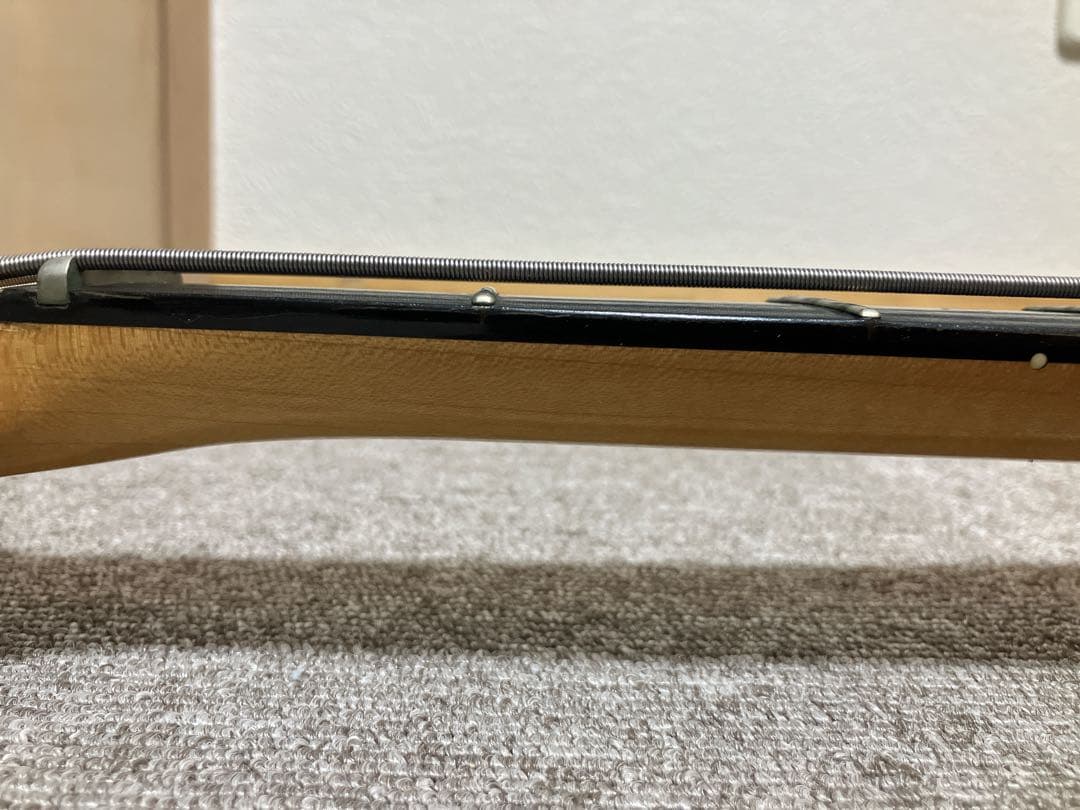 エレキベース アクティブ/パッシブ切替　バルトリーニ Bartolini TBT