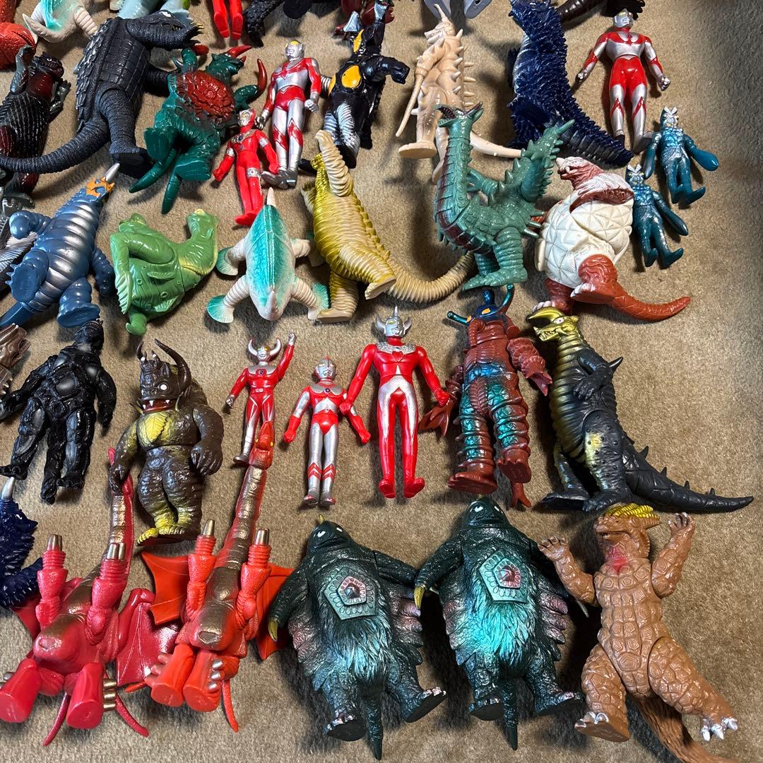 ウルトラマンソフビ　78体セット　ウルトラマン、怪獣、ガメラなど