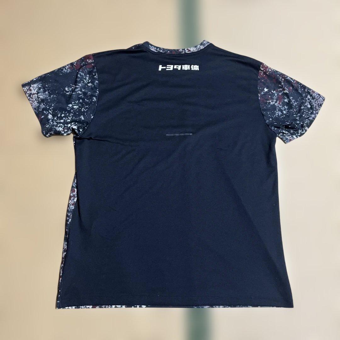 アシックス　クインシーズ刈谷　Tシャツ XLサイズ