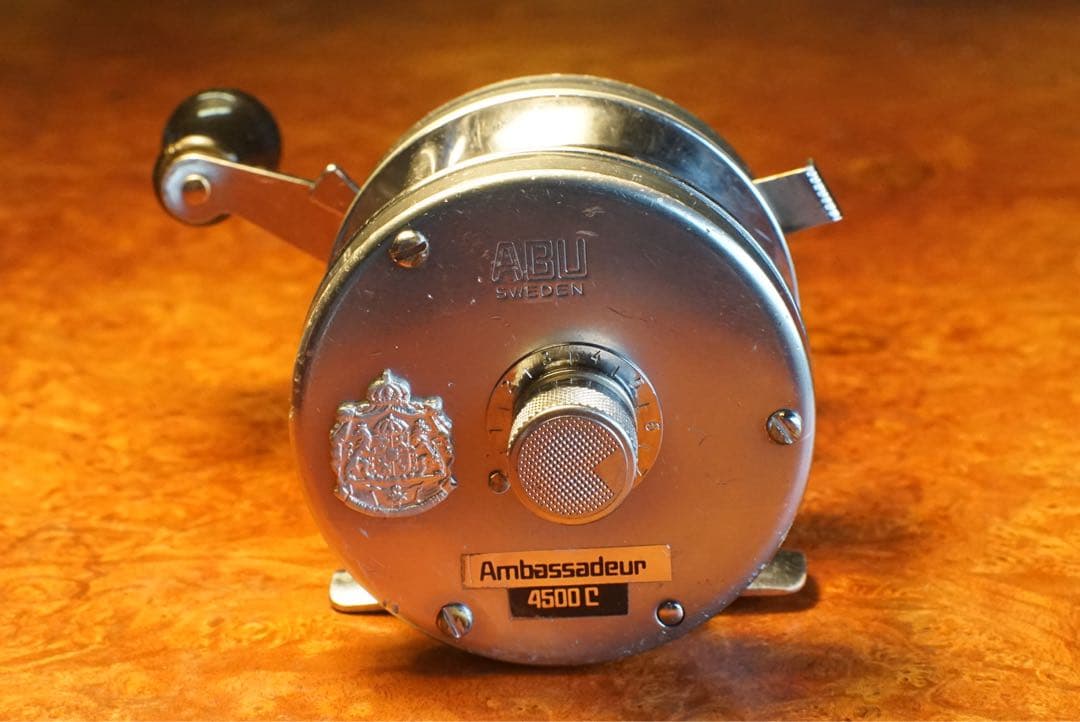 ABU アンバサダー 4500C メンテ済 フレーム修正済