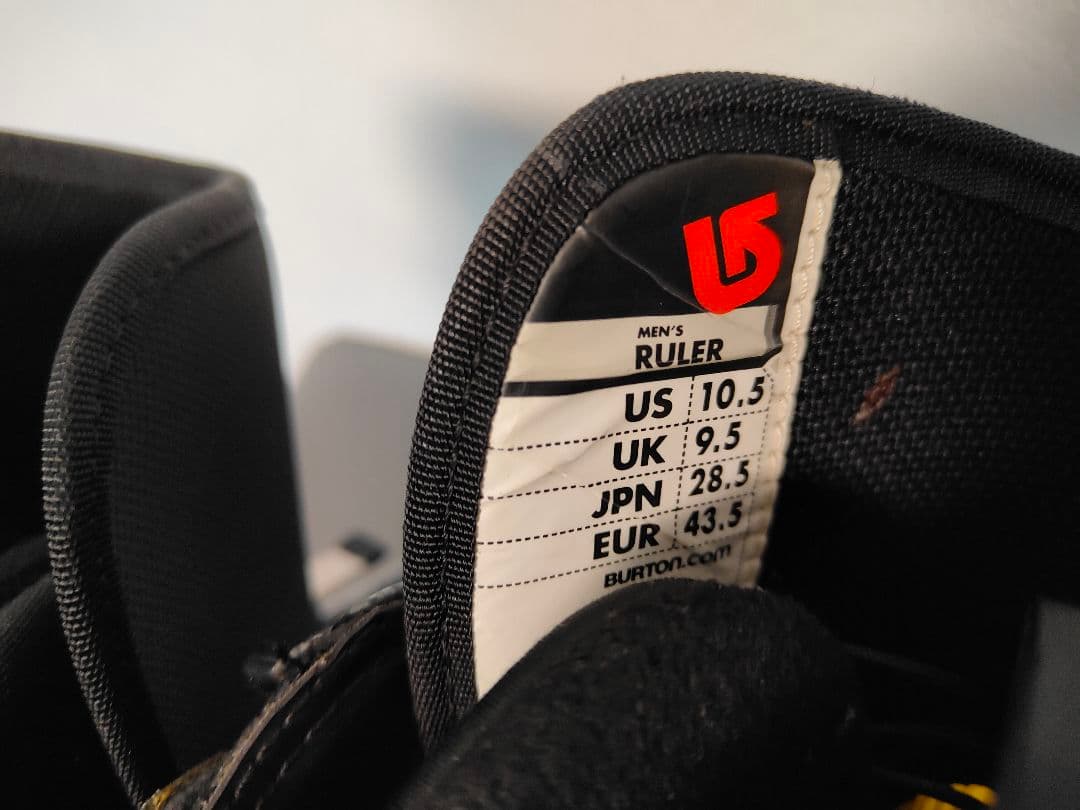 BURTON/バートン・ スノーボードブーツ ・28.5センチ