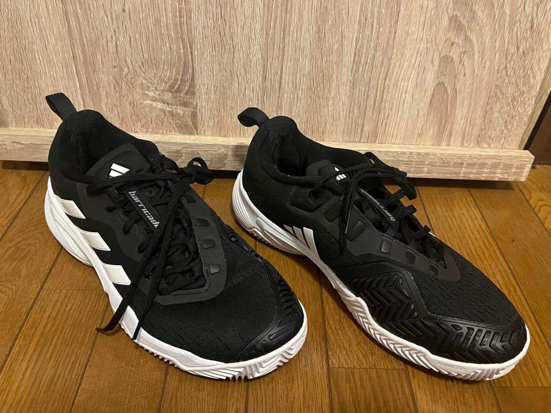 アディダス　バリケード　26.5 テニスシューズ