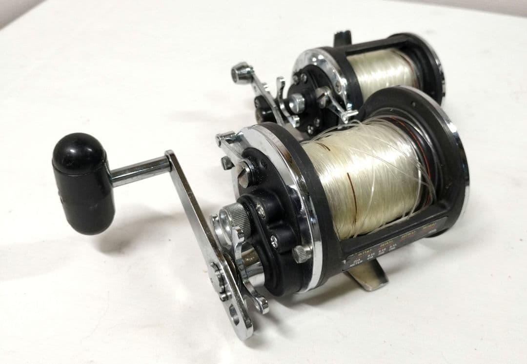 ダイワ　シーライン27H　50H リール