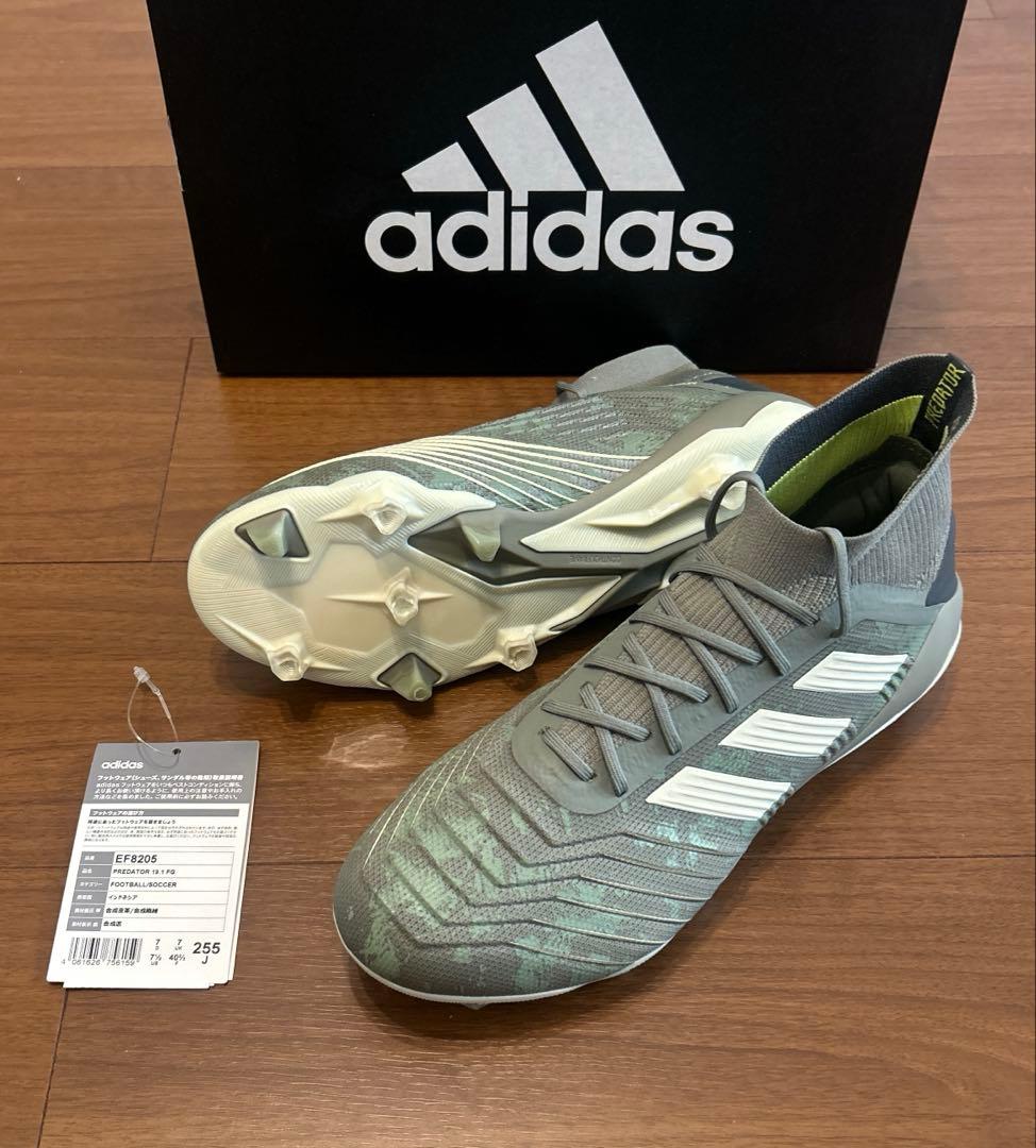 【新品未使用】adidas PREDATOR 19.1 FGスパイク