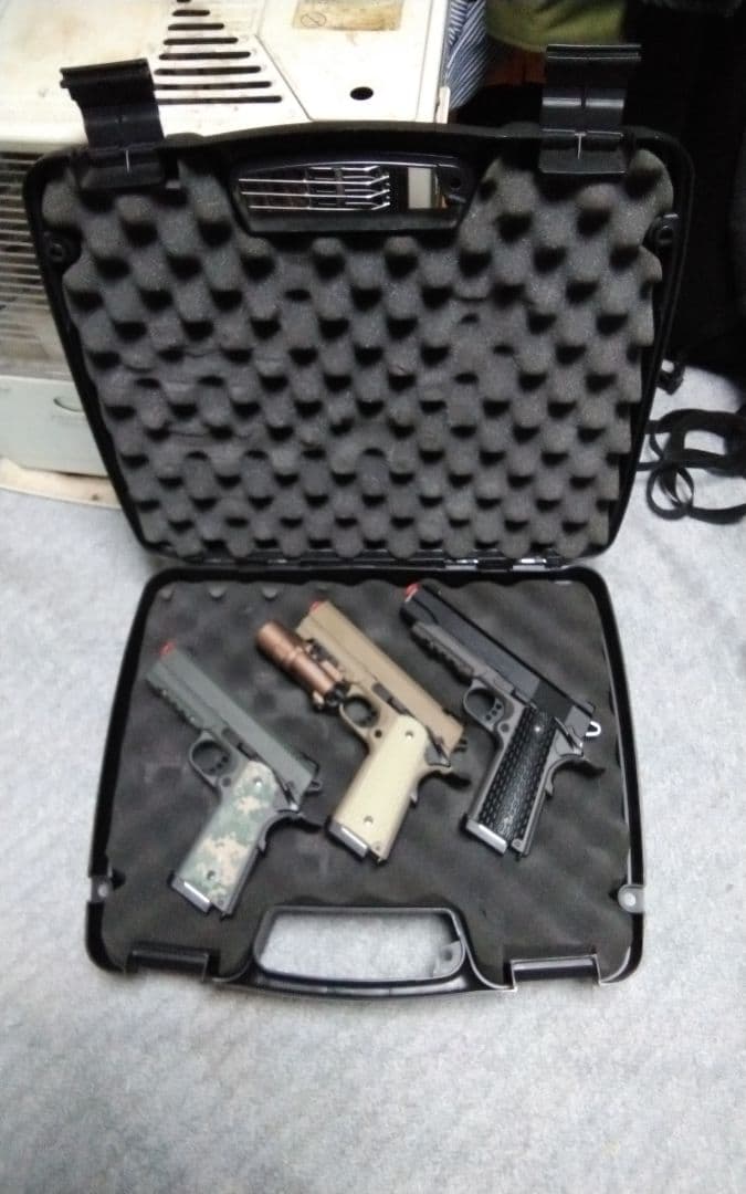 東京マルイ　デザート、ナイト、フォリッジウォリアー3丁セット