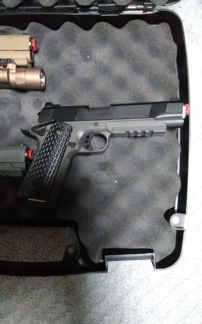 東京マルイ　デザート、ナイト、フォリッジウォリアー3丁セット