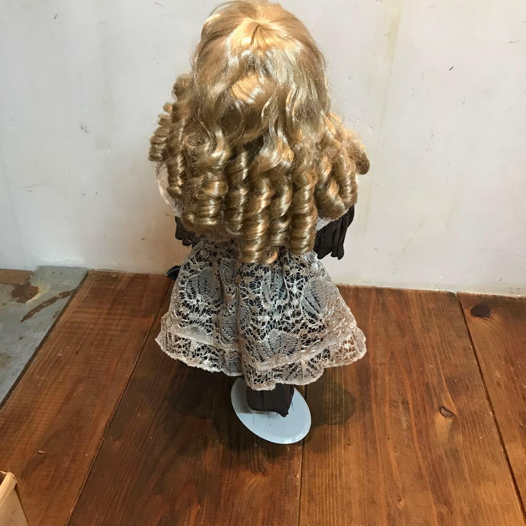 美品　ドール　ヴィンテージ　西洋人形　丁寧なつくり　表情が可愛いらしい