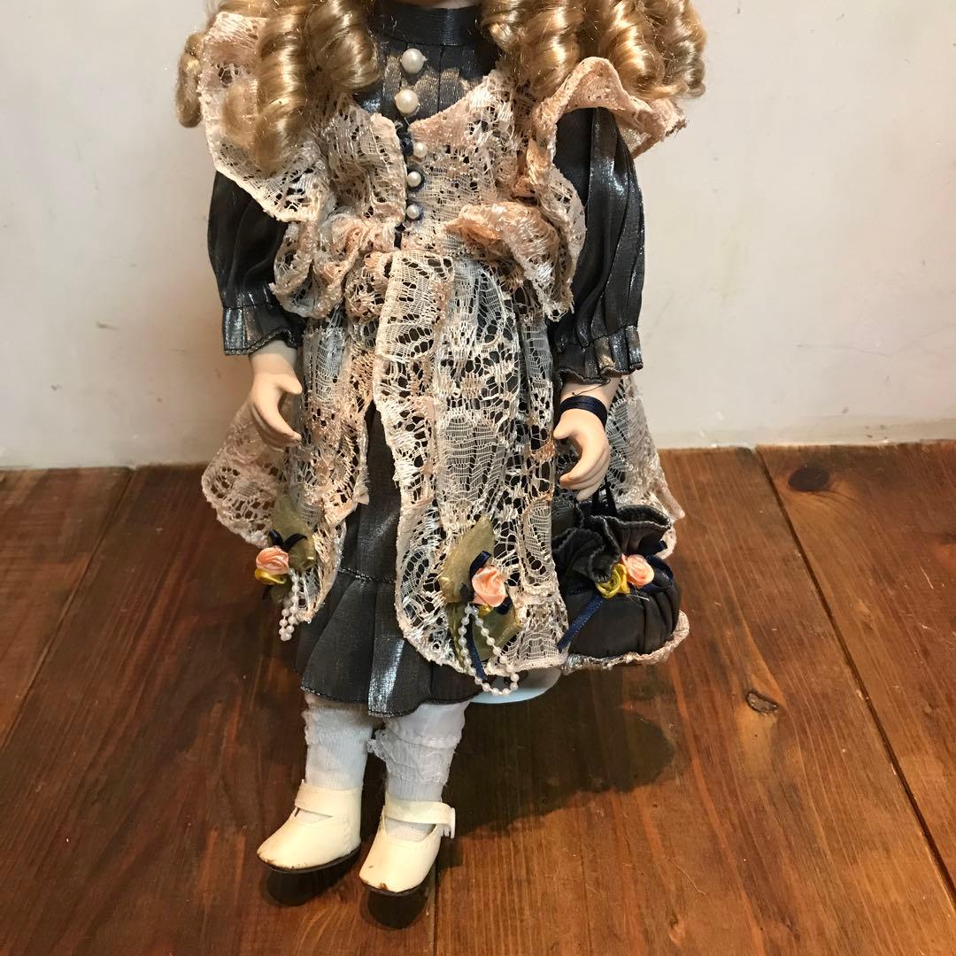 美品　ドール　ヴィンテージ　西洋人形　丁寧なつくり　表情が可愛いらしい