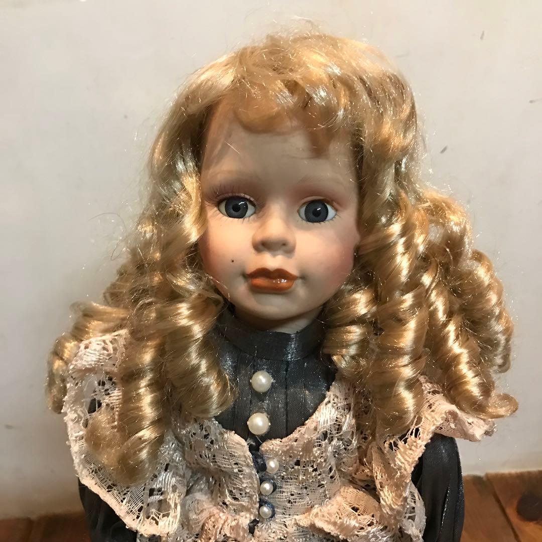 美品　ドール　ヴィンテージ　西洋人形　丁寧なつくり　表情が可愛いらしい