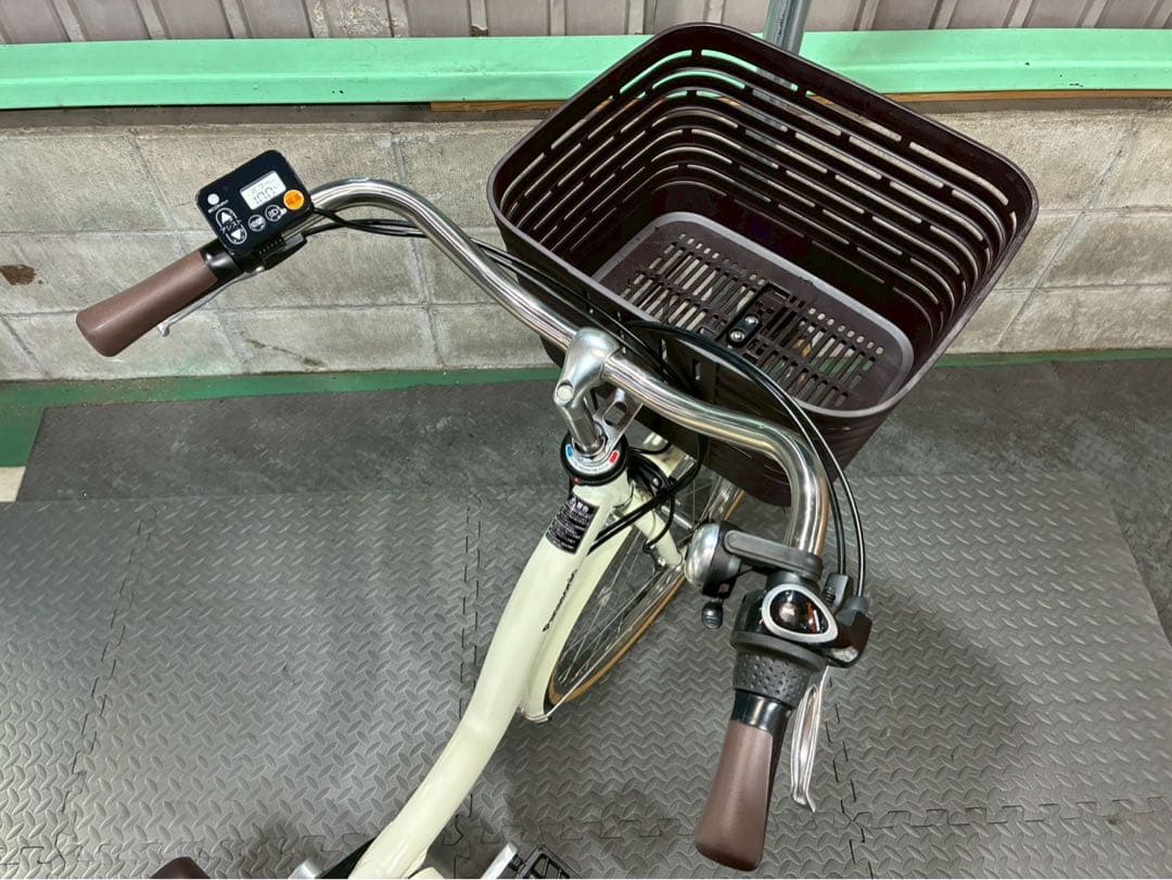 №8683 電動自転車 パナソニック　ビビSL 26インチ ホワイト✨極上美品✨