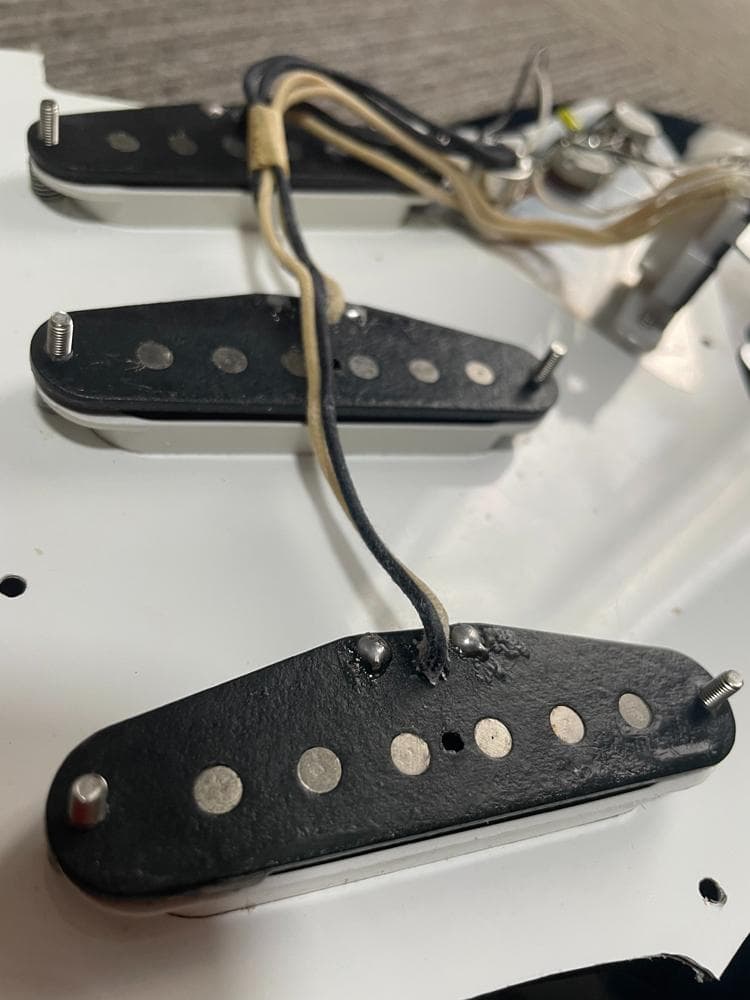 【キレイ】Fender/フェンダー/JAPAN/ジャパン【Qシリアル】