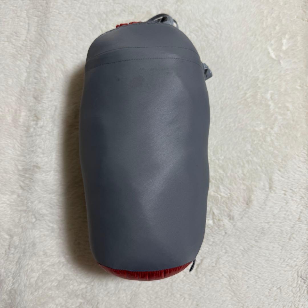 極美品モンベル800FP ダウンハガー800 #3 R/ZIPシュラフ　レッド
