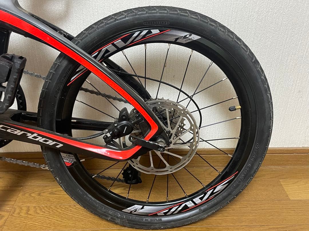 折りたたみカーボン製自転車 SAVA Z1 油圧ディスクブレーキ 写真変更有り