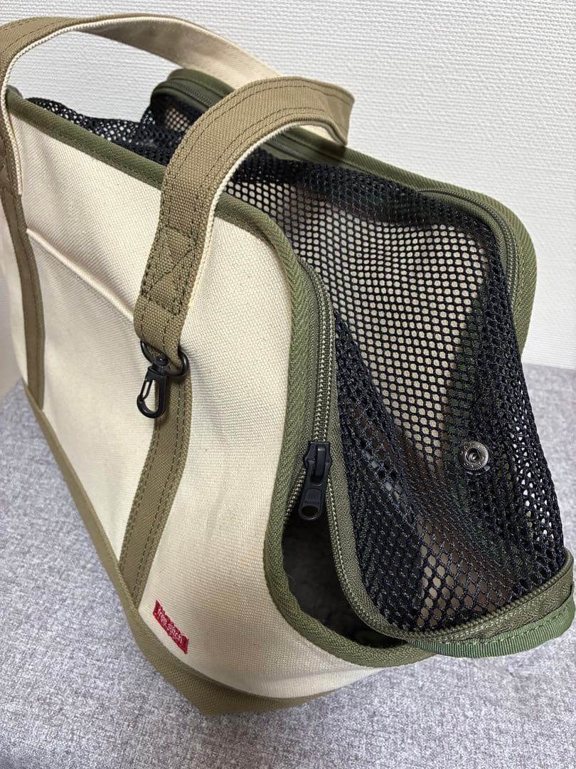 freestitch　スクエア トート　犬用キャンバスキャリーバッグ　底板ボア付