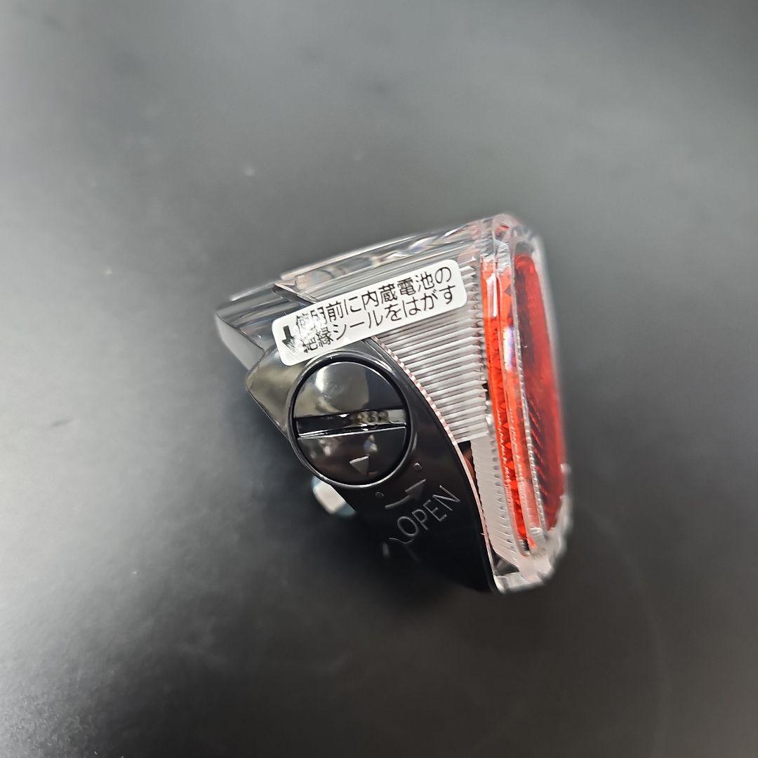 20個 nkr624 ソーラーテールランプ オート点灯 ドロヨケ止め 電池付