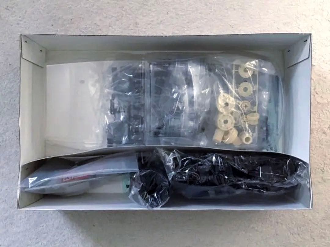 絶版 タミヤ RC 1/10 フォード SVT F-150 ライトニング