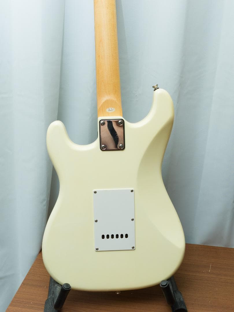 レア！MAVISストラトキャスターモデル　マッチングヘッド　フェンダーヘッド仕様
