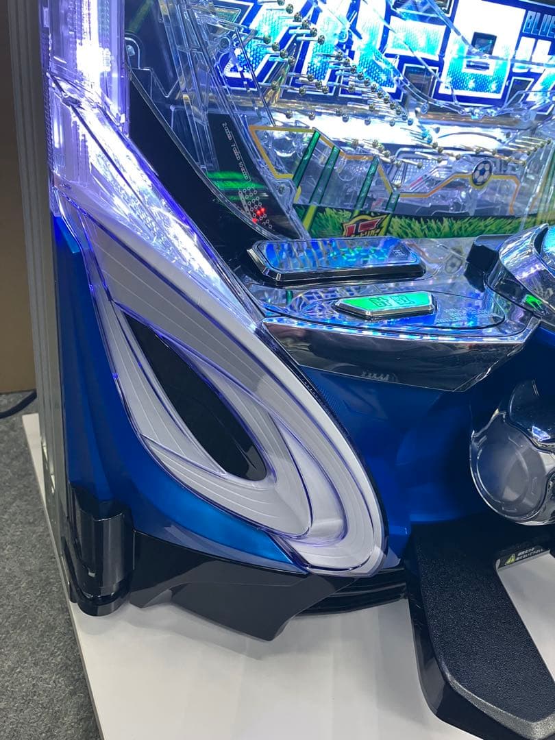 パチンコ ｅフィーバーブルーロックＭＺ 簡易ユニット付 スマパチ実機⭕️送料無料⭕️