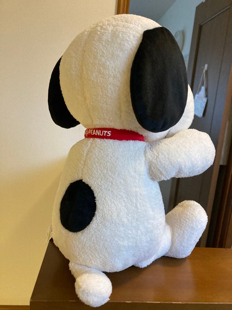 KAWS-PEANUTS ユニクロ　スヌーピー ぬいぐるみ Mサイズ