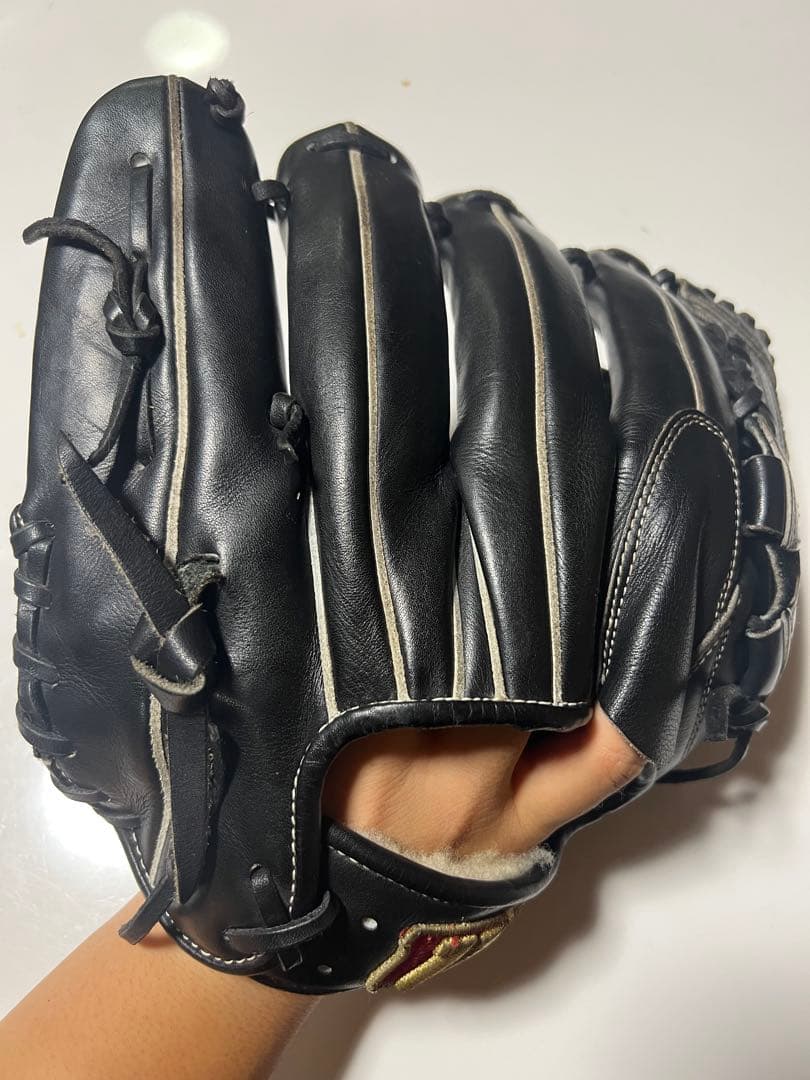 ウィルソン　硬式　グローブ　投手用