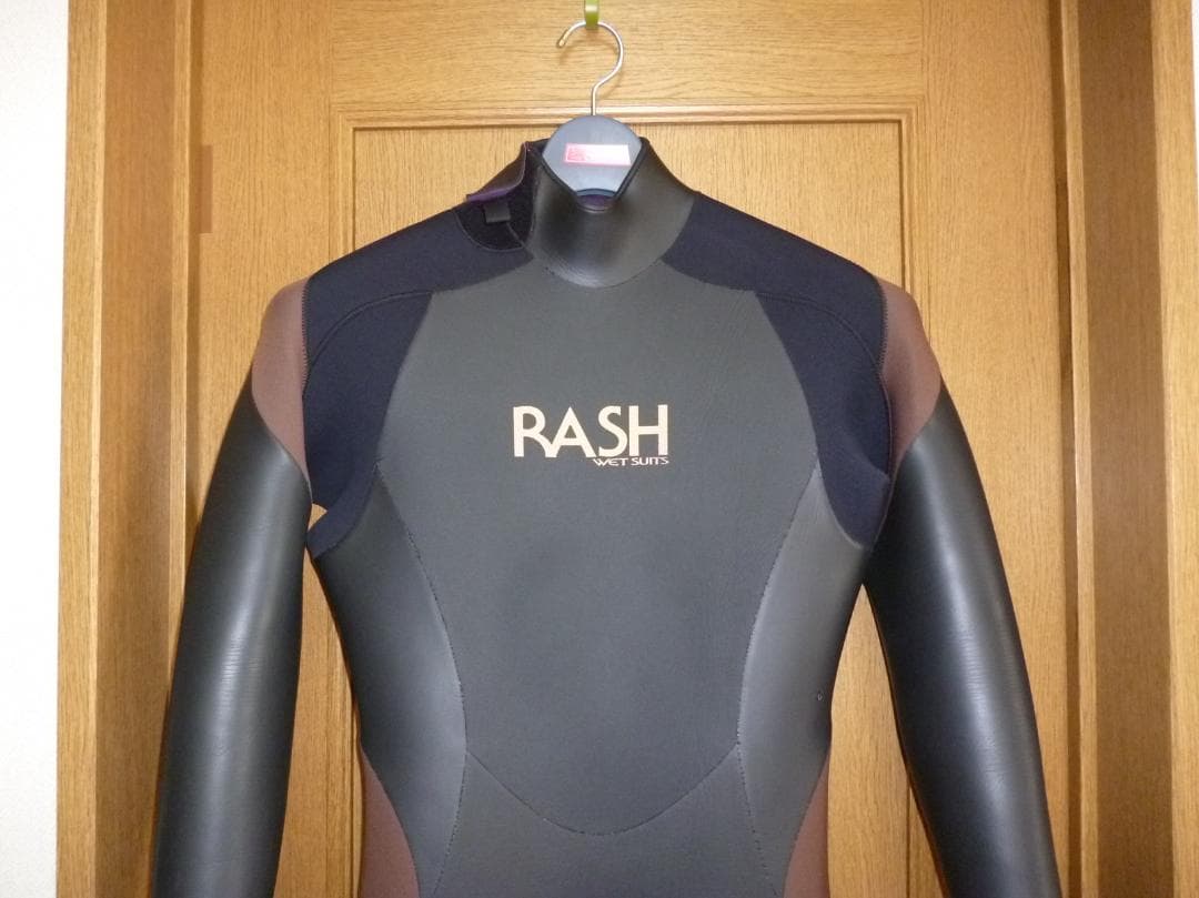ウエットスーツ「RASH（ラッシュ）」セミドライ！ML 送料込み